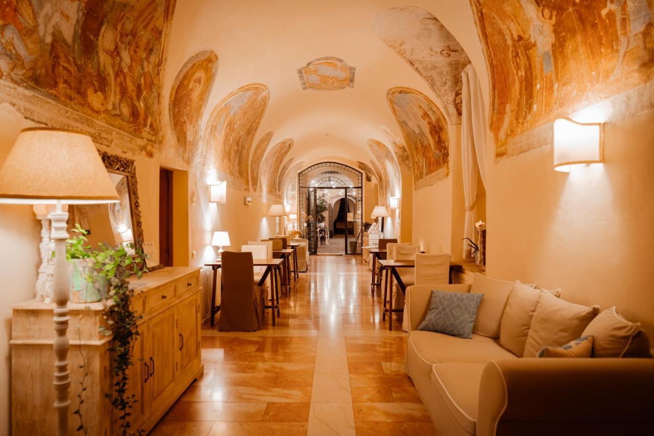 Ex Convento Santa Croce-Country Resort SantʼAnatolia di Narco Exterior foto
